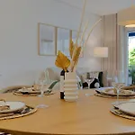2 Bedroom In Medina Garden - Puerto Banus Apartment
