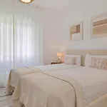 2 Bedroom In Medina Garden - Puerto Banus * Marbella