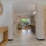 Apartment 2 Bedroom In Medina Garden - Puerto Banus *