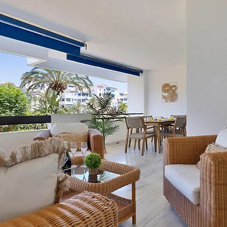 2 Bedroom In Medina Garden - Puerto Banus Appartement