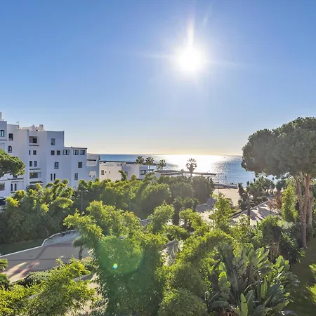 2 Bedroom In Medina Garden - Puerto Banus * Marbellac