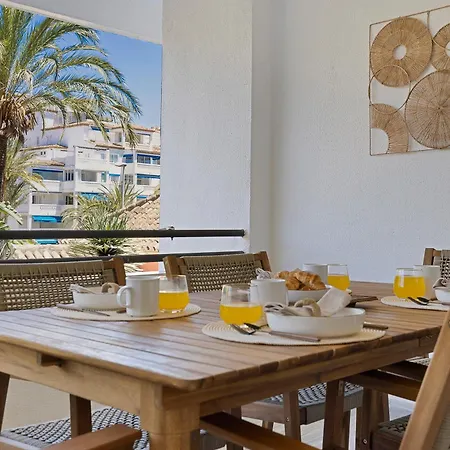 2 Bedroom In Medina Garden - Puerto Banus *