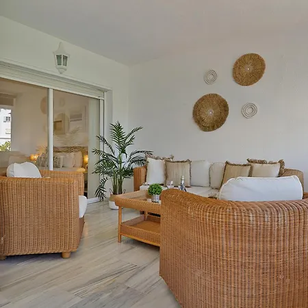 Appartement 2 Bedroom In Medina Garden - Puerto Banus