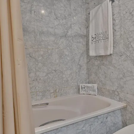 2 Bedroom In Medina Garden - Puerto Banus Marbellac