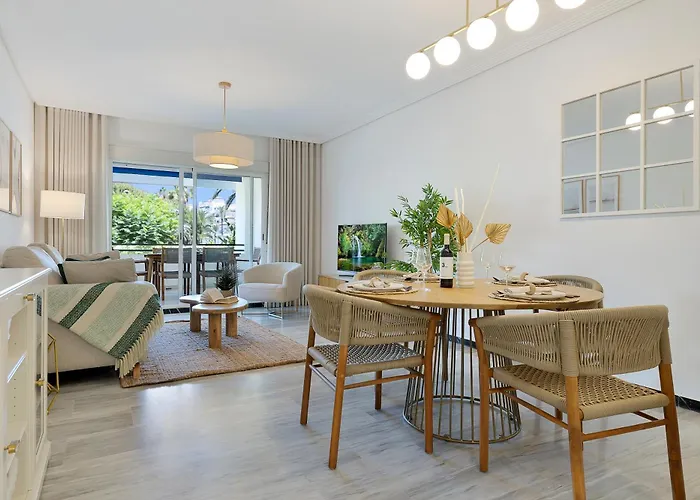 Apartment 2 Bedroom In Medina Garden - Puerto Banus