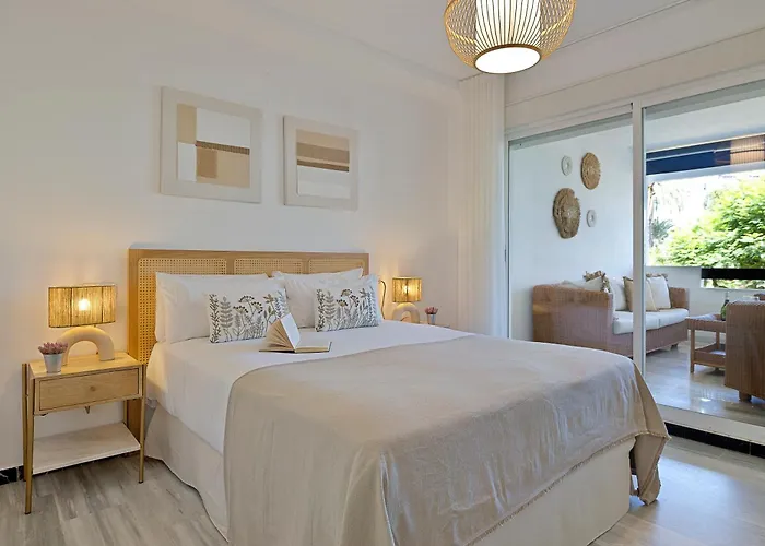 2 Bedroom In Medina Garden - Puerto Banus Marbella