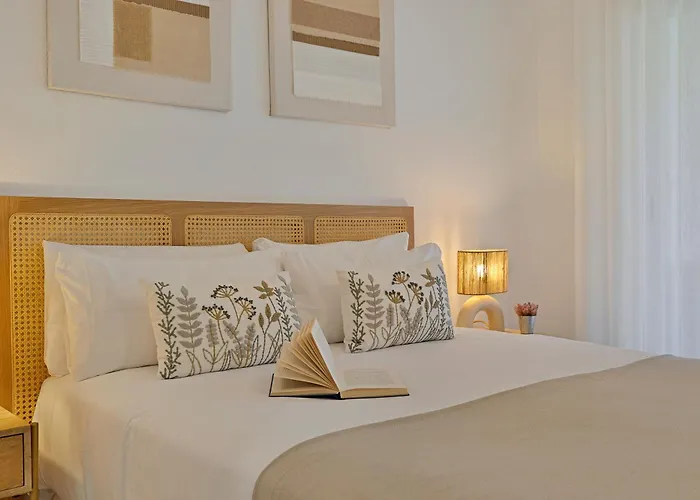 Apartment 2 Bedroom In Medina Garden - Puerto Banus