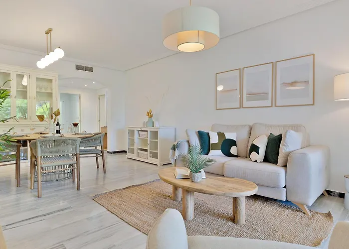 Apartment 2 Bedroom In Medina Garden - Puerto Banus Marbella