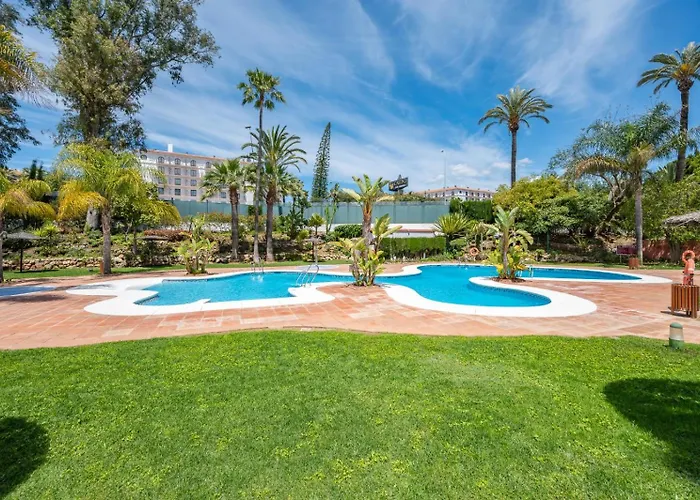 2 Bedroom In Medina Garden - Puerto Banus