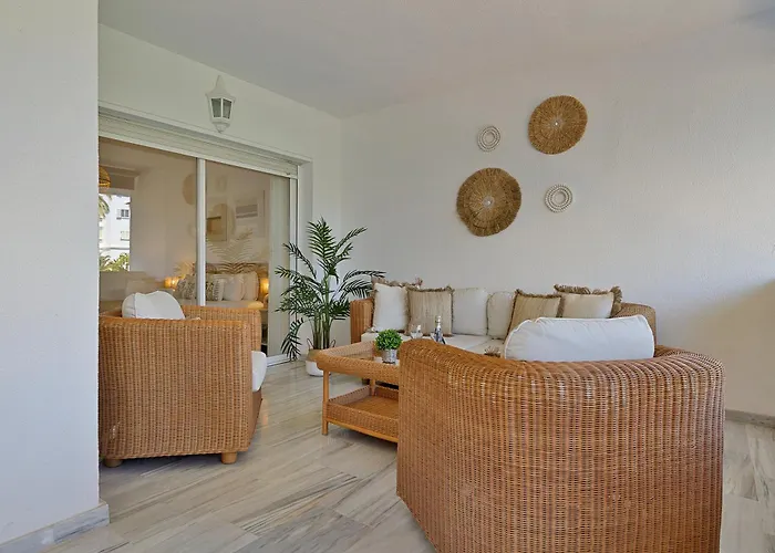 Apartman 2 Bedroom In Medina Garden - Puerto Banus